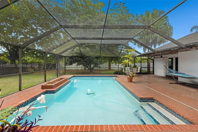 23595 SW 152nd Ave, Homestead, FL 33032