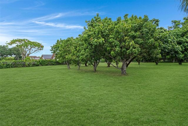 23595 SW 152nd Ave, Homestead, FL 33032