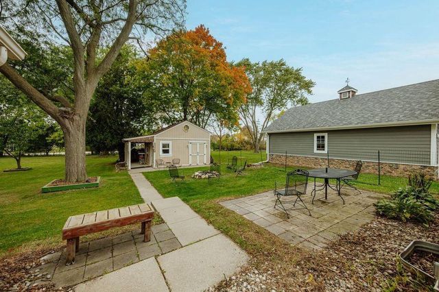 4451 S 51st STREET, Greenfield, WI 53220