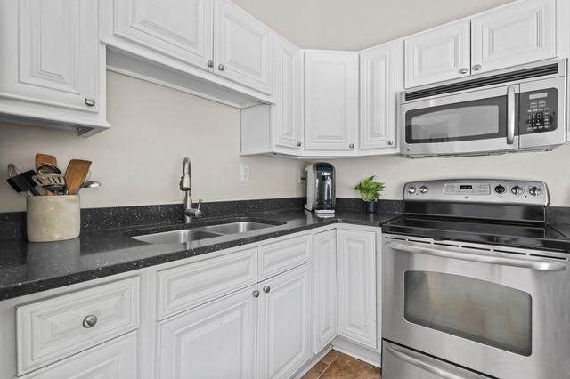 916 Montague Road, Covington, KY 41011