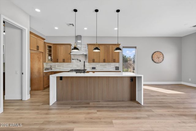 5612 W ALYSSA Lane, Phoenix, AZ 85083