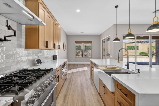 5612 W ALYSSA Lane, Phoenix, AZ 85083