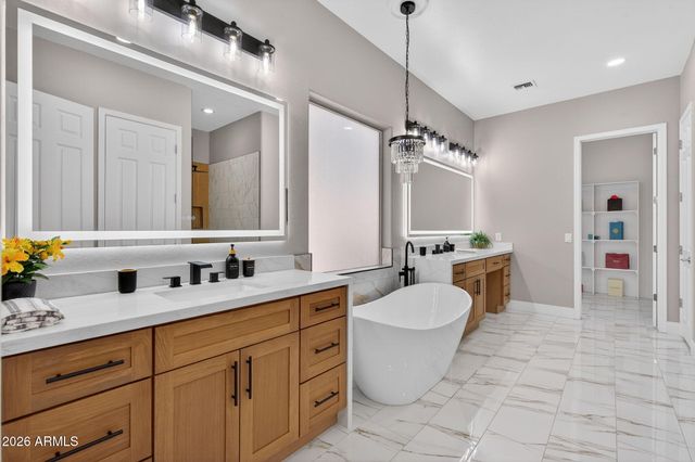 5612 W ALYSSA Lane, Phoenix, AZ 85083