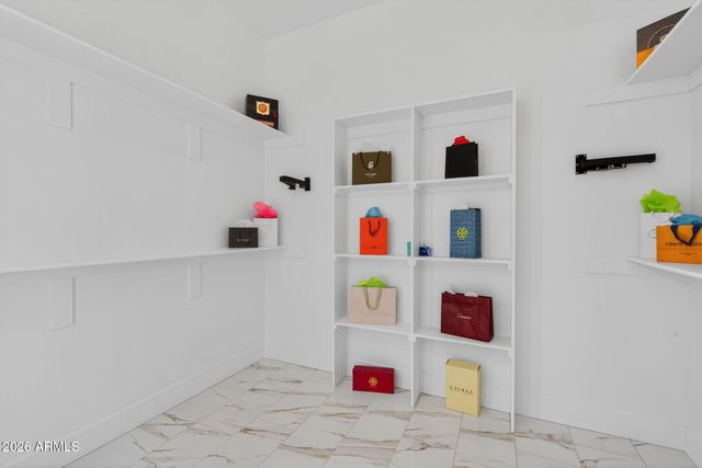 5612 W ALYSSA Lane, Phoenix, AZ 85083