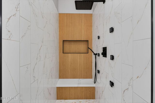 5612 W ALYSSA Lane, Phoenix, AZ 85083