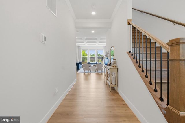 4645 WOOD GLEN RD, Fairfax, VA 22032