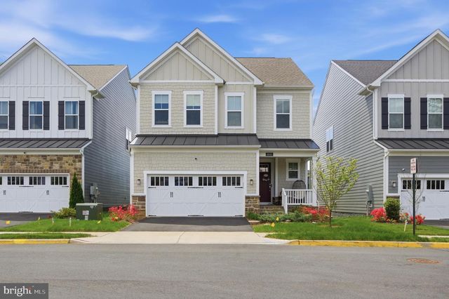4645 WOOD GLEN RD, Fairfax, VA 22032