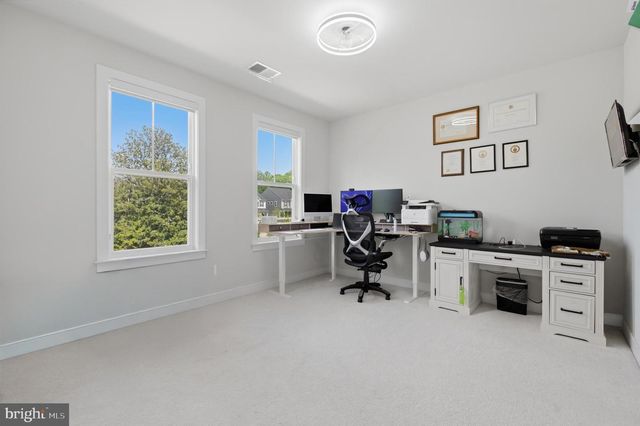 4645 WOOD GLEN RD, Fairfax, VA 22032