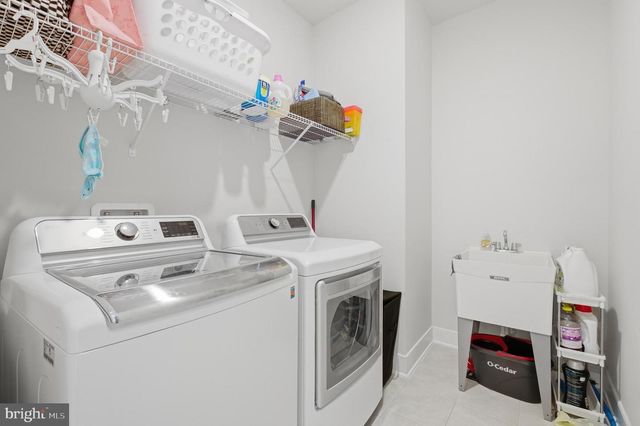 4645 WOOD GLEN RD, Fairfax, VA 22032