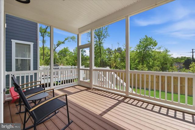 4645 WOOD GLEN RD, Fairfax, VA 22032