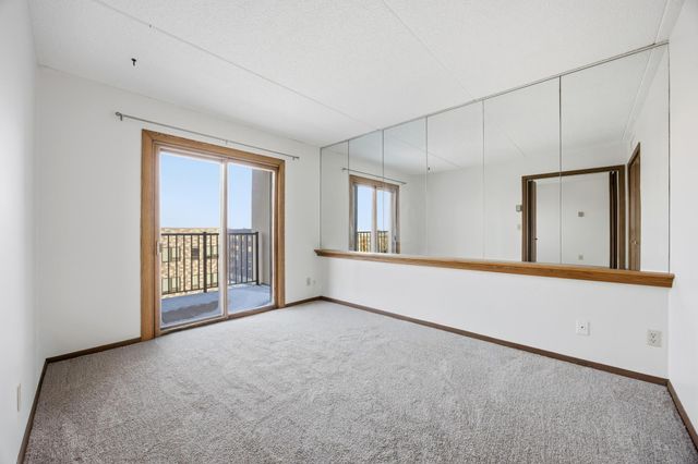 1110 3rd Avenue N 604E, Fargo, ND 58102