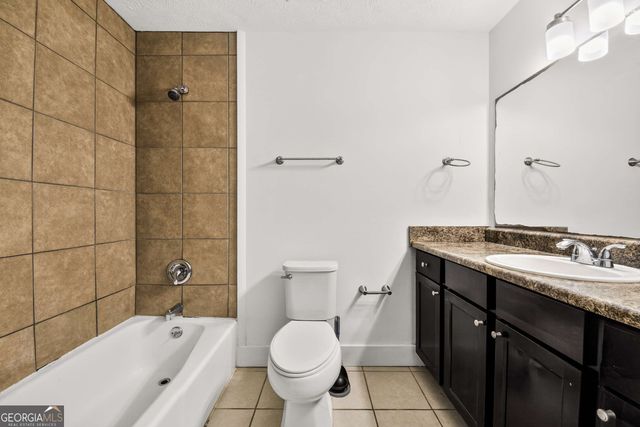 8845 Ashwood Drive, Riverdale, GA 30274