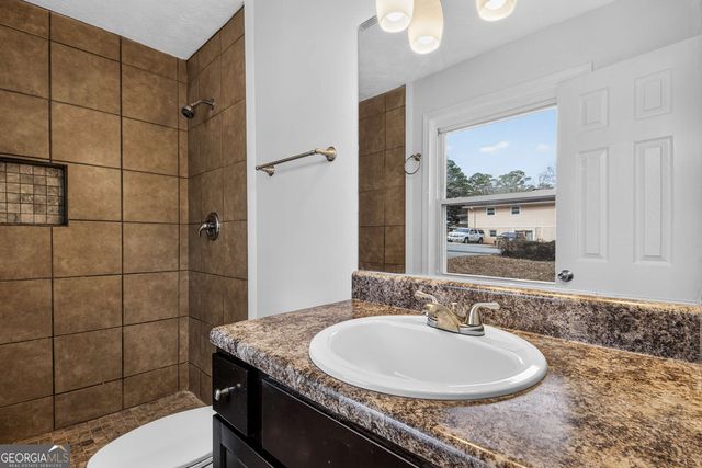 8845 Ashwood Drive, Riverdale, GA 30274