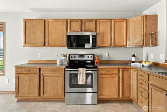 1902 Shipman Avenue, Dupont, WA 98327