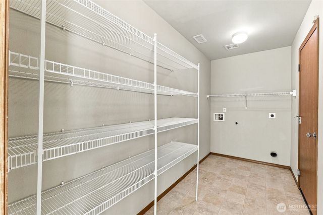 1902 Shipman Avenue, Dupont, WA 98327