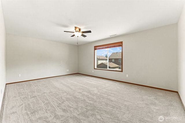 1902 Shipman Avenue, Dupont, WA 98327