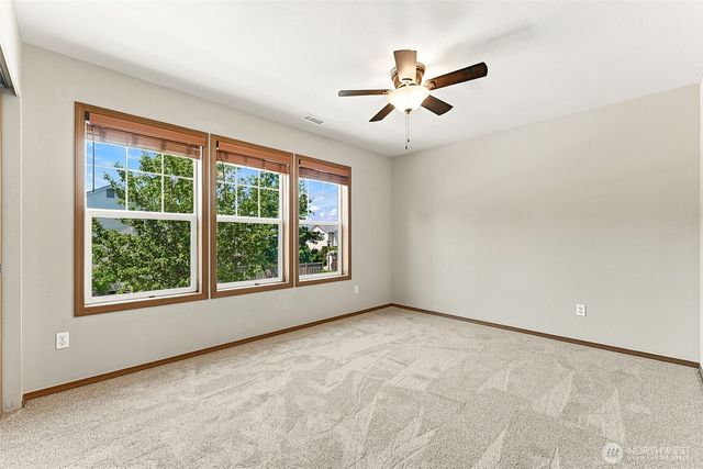1902 Shipman Avenue, Dupont, WA 98327
