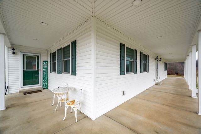 360 Conneaut Lake Rd, Sugar Grove Twp, PA 16125