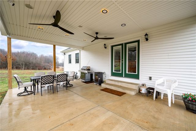 360 Conneaut Lake Rd, Sugar Grove Twp, PA 16125