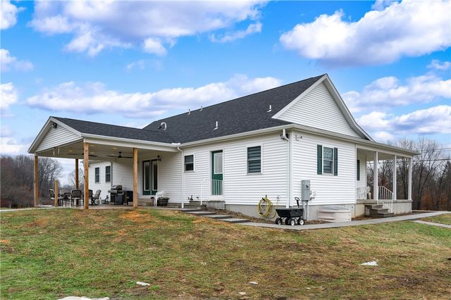 360 Conneaut Lake Rd, Sugar Grove Twp, PA 16125