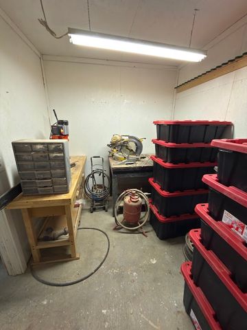 360 Conneaut Lake Rd, Sugar Grove Twp, PA 16125