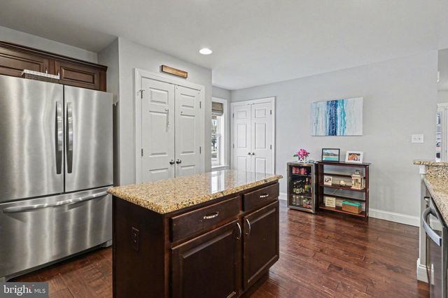 311 SLEEPY HOLLOW DRIVE, Mechanicsburg, PA 17055