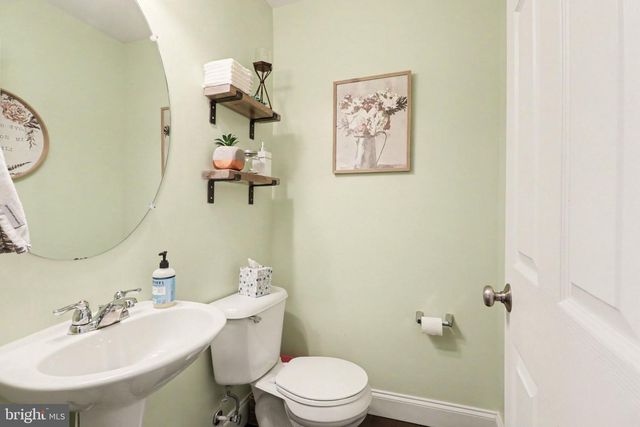 311 SLEEPY HOLLOW DRIVE, Mechanicsburg, PA 17055