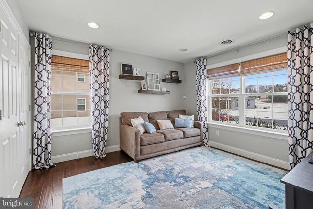 311 SLEEPY HOLLOW DRIVE, Mechanicsburg, PA 17055