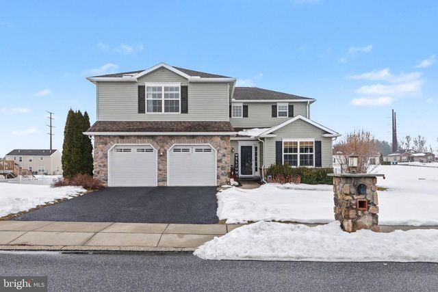 311 SLEEPY HOLLOW DRIVE, Mechanicsburg, PA 17055