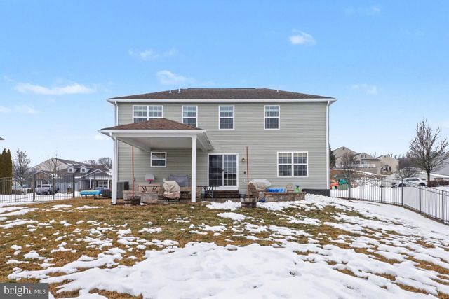 311 SLEEPY HOLLOW DRIVE, Mechanicsburg, PA 17055