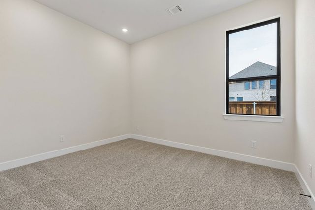 61 Hunter Pass, Waxahachie, TX 75165