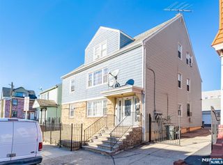 25-27 Shaw Avenue, Newark, NJ 07112