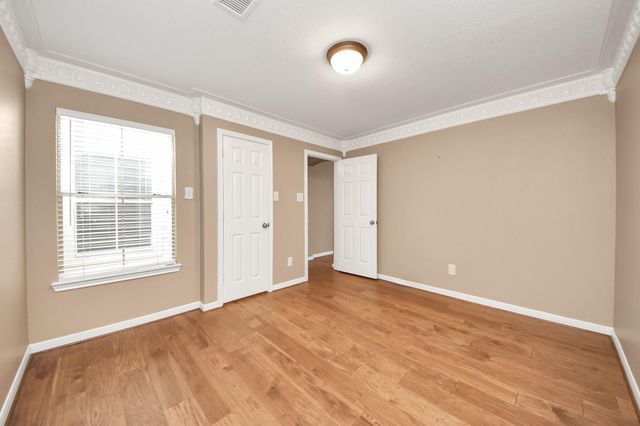 731 Avery Drive, Sugar Land, TX 77479