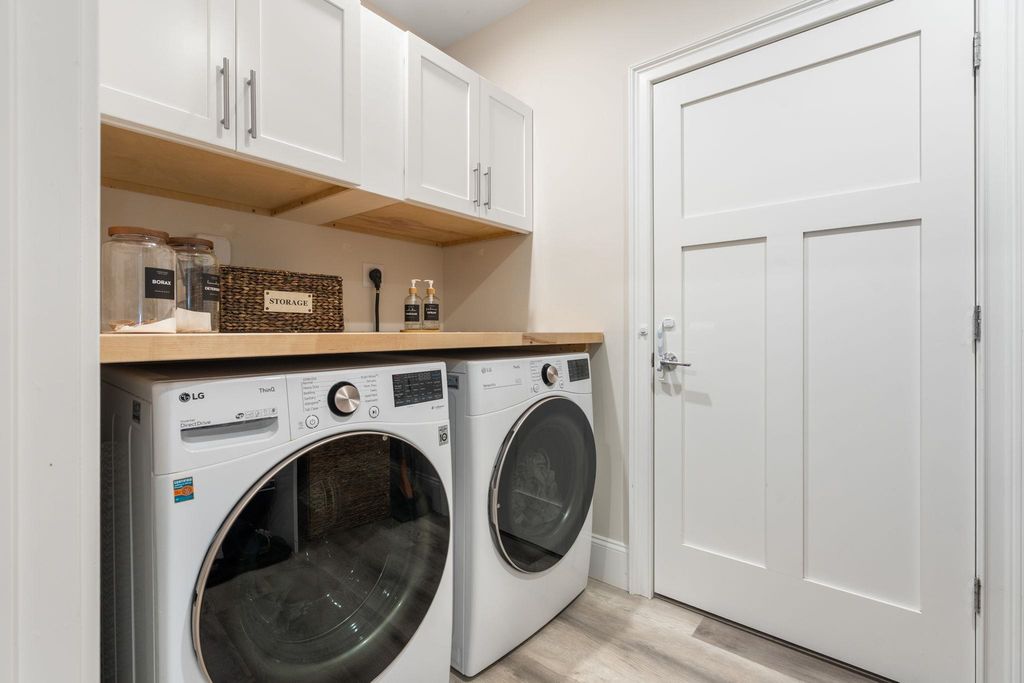 Image 24 of property listing at 535 Ocean Blvd Unit 403, Hampton, NH 03842
