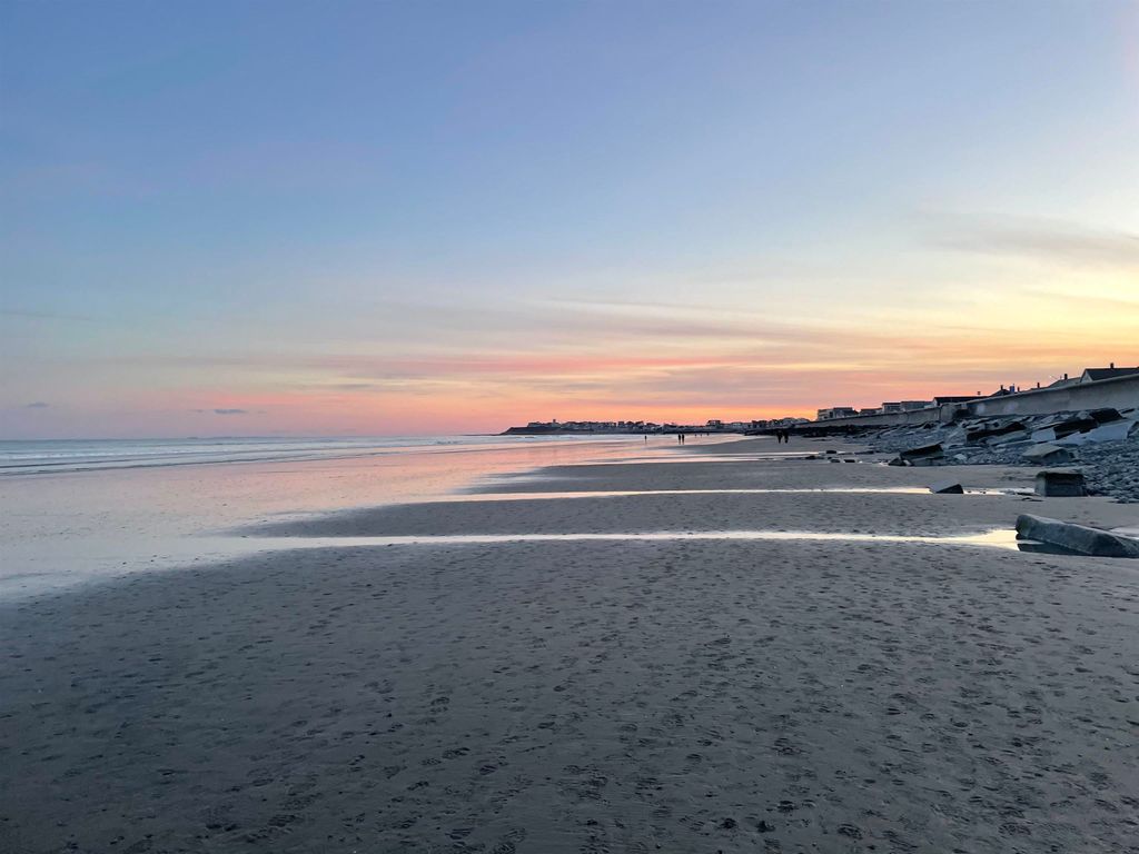 Image 44 of property listing at 535 Ocean Blvd Unit 403, Hampton, NH 03842