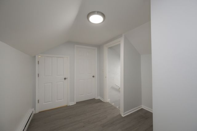 7653 S Saint Lawrence Avenue, Chicago, IL 60619