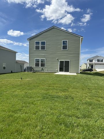 3251 Barrel Oak Pass, Columbia, TN 38401