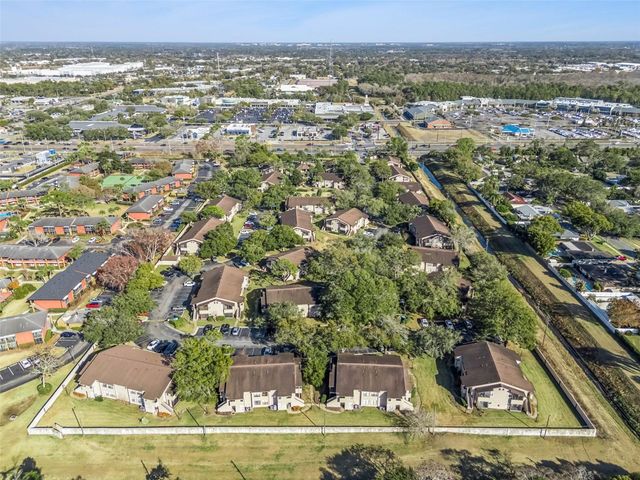 2924 ANTIQUE OAKS CIRCLE 46, Winter Park, FL 32792