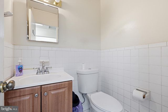 5900 WESTFIELD AVE, Pennsauken, NJ 08110