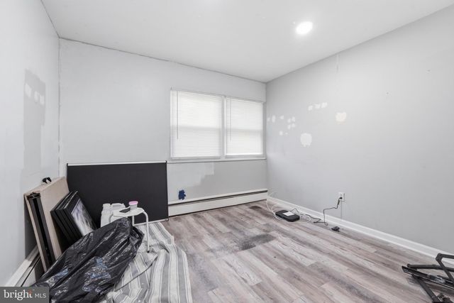 5900 WESTFIELD AVE, Pennsauken, NJ 08110