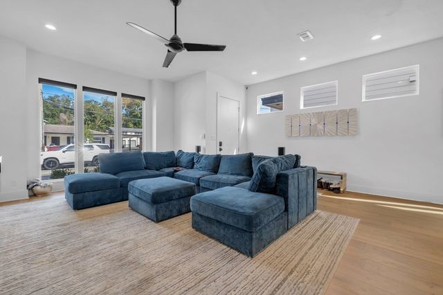 127 W 4th Avenue, Tallahassee, FL 32303
