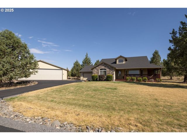 2057 Se BLUE SKIES Ln, Prineville, OR 97754