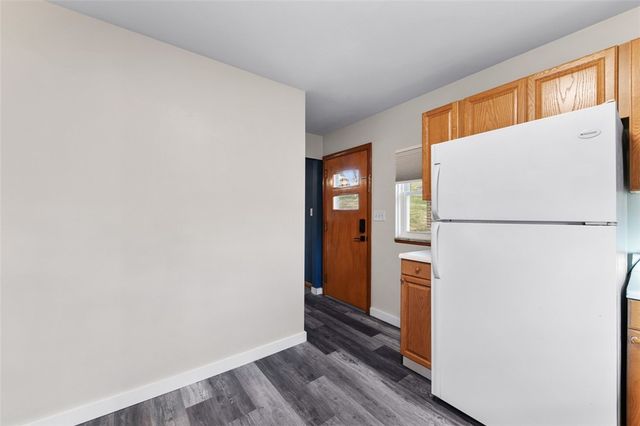 202 Larson Boulevard, Rostraver, PA 15012