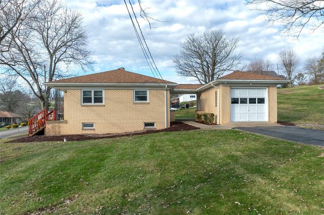 202 Larson Boulevard, Rostraver, PA 15012