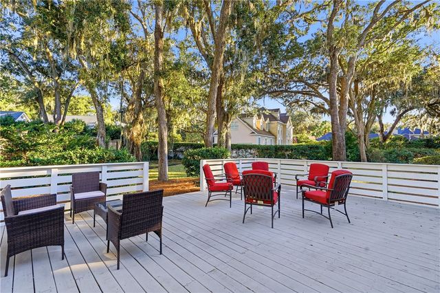 192 Merion, St Simons Island, GA 31522