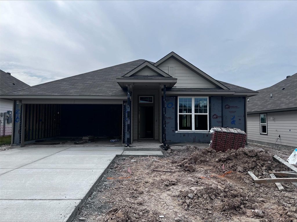 210 New Dawn Trail, Huntsville, TX 77320