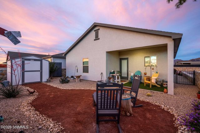 6913 Magellan Street, Las Cruces, NM 88012