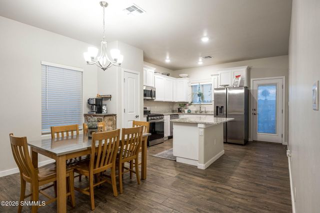6913 Magellan Street, Las Cruces, NM 88012