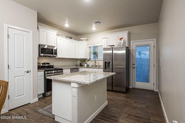 6913 Magellan Street, Las Cruces, NM 88012