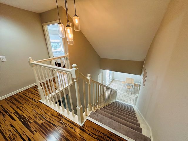 9138 Valley Chapel Lane, Dallas, TX 75220